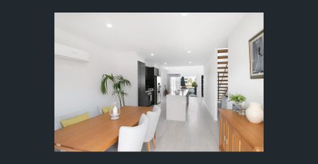 Beachside Lifestyle - Photo 3