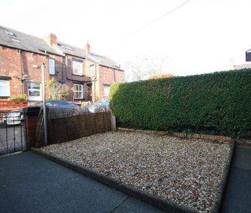 2 bedroom terraced house to rent - Photo 3