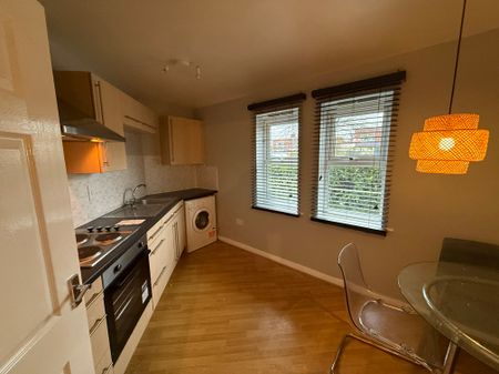 2 Bed - 326 Whitehall Road, Leeds - LS12 5NP - Professional - Photo 5