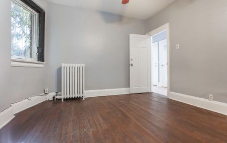 For Lease - 971A Bloor Street, Toronto, Ontario - Photo 4