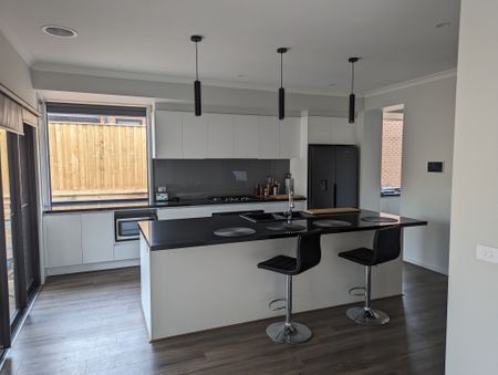 Maddingley - Photo 3