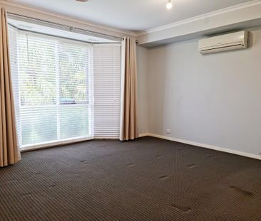 Convenient Location - Photo 2