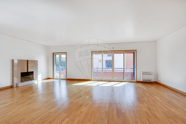 Apartamento T4 em Lisboa - Photo 1