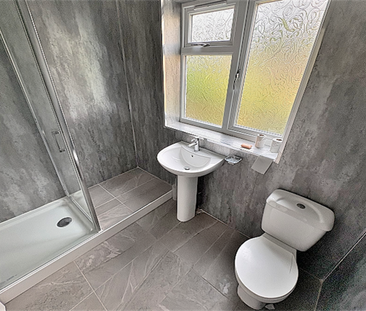 3 bedroom terraced house to rent - Photo 3