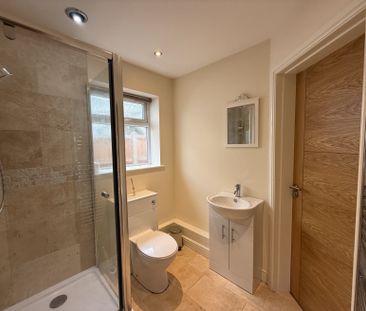 2 bedroom bungalow to rent - Photo 6