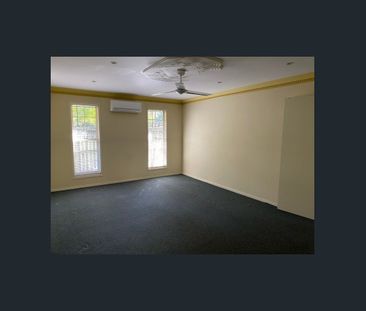 2 Wakefield Ct, Avoca, Qld 4670 - Photo 2