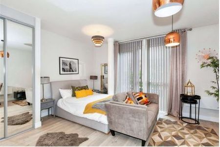 St James House, Clivemont Road, Maide... - Photo 3