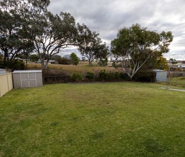 Home For Rent - Photo 4
