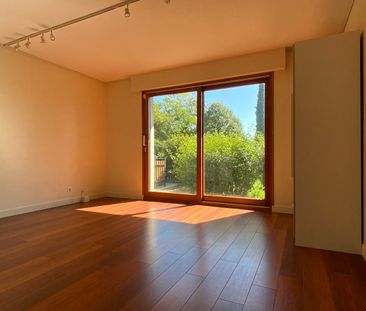 Spacious Villa in Pougny - Breathtaking view - Near Chancy train st... - Photo 1