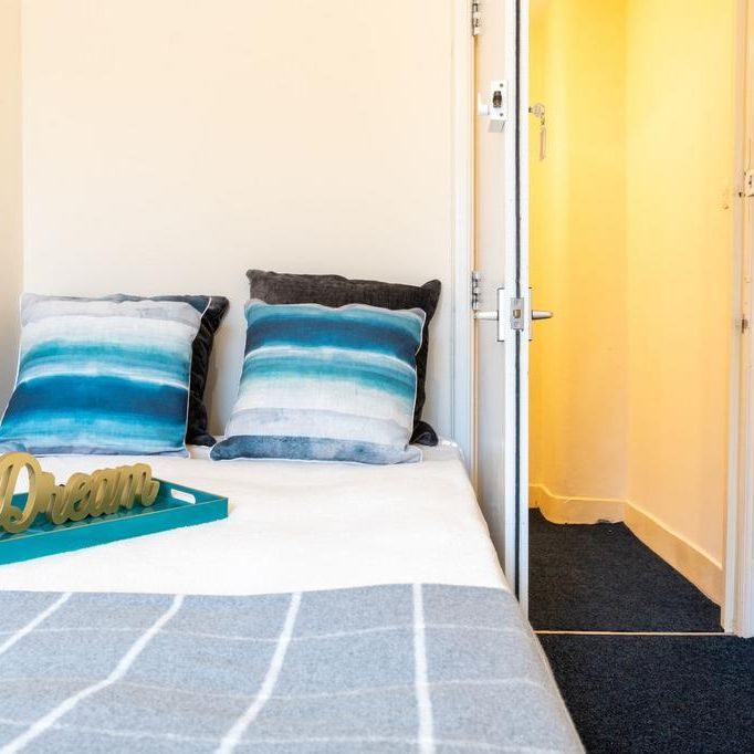 5 bedroom house to rent - Photo 1