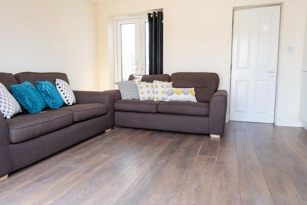 7 bedroom house to rent - Photo 1