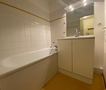 : Appartement 18.72 m² à ST ETIENNE - Photo 1