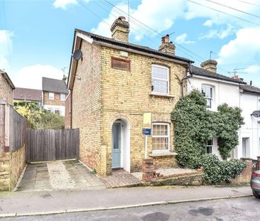 A charming and well presented home in an ideal Sevenoaks location. - Photo 1