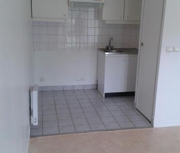 Location Appartement 1 pièce 33m² ARPAJON 91290 - Photo 3