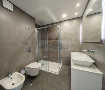2 room luxury Flat for rent in Parede, Cascais, Lisbon - Photo 4