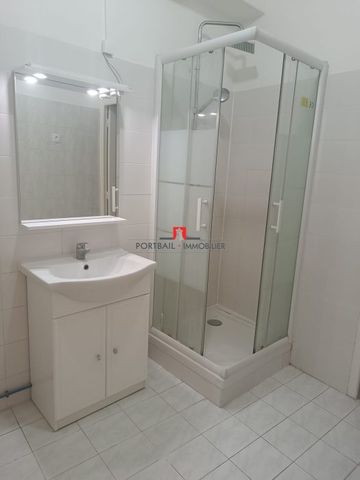 Appartement à louer, 1 pièce - Bordeaux 33000 - Photo 2