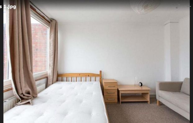 House share to rent - Photo 1