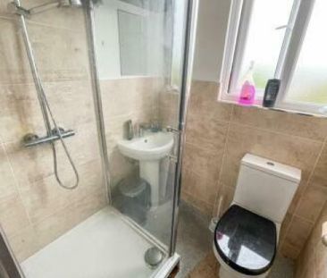 Church Street - Widnes - WA8 - Photo 6