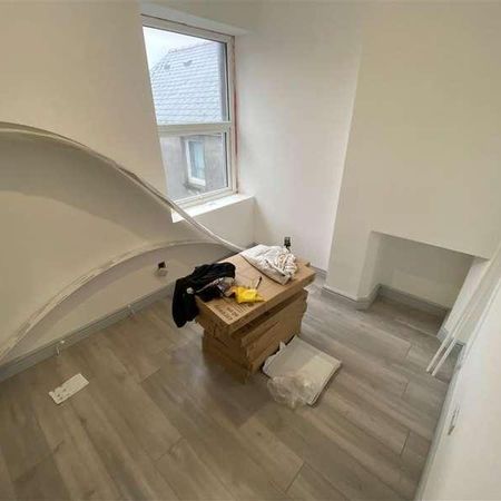 Neville Street, Cardiff, CF11 - Photo 3