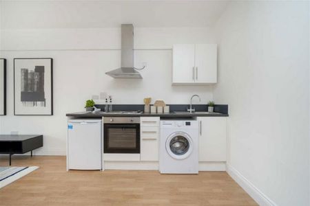 Studio to rent - Photo 3