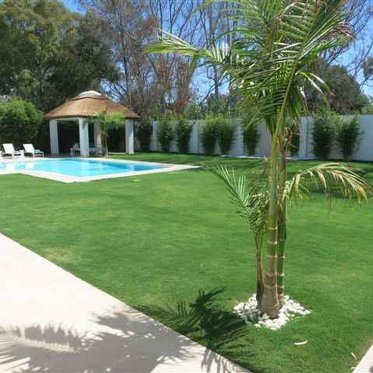 5 bedroom luxury Villa for rent in Marbella, Andalusia - Photo 1