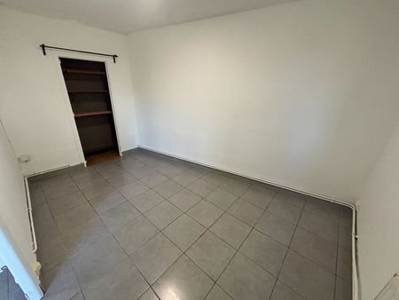 Location Appartement 2 pièces 62m² LOOS 59120 - Photo 5