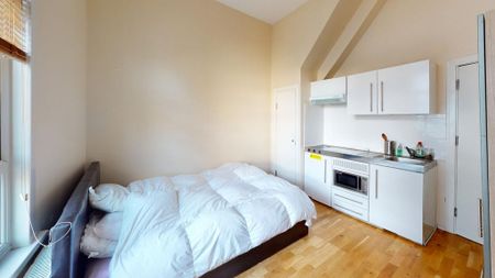 Studio to rent - Photo 5