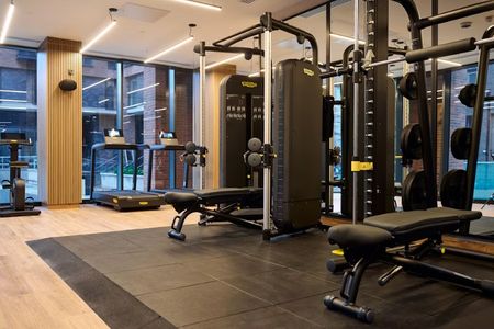 2 bedroom apartment - Photo 2