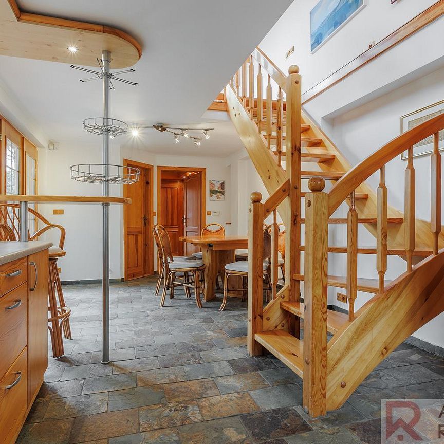 Pronájem domu 67 m² s pozemkem 200 m² - Фото 1