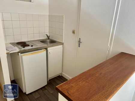 Location Appartement 2 pièces 33m² POITIERS 86000 - Photo 2