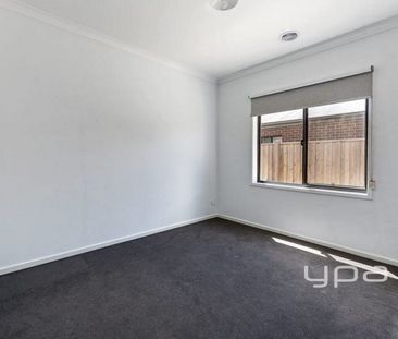 Prime Location - Photo 3