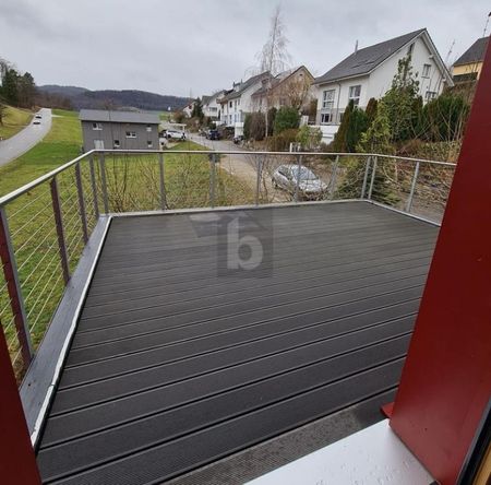 HOHE RÄUME MIT SONNIGER TERRASSE! - Foto 2