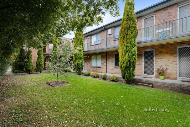 4/6 Anderson Court, Mentone - Photo 1