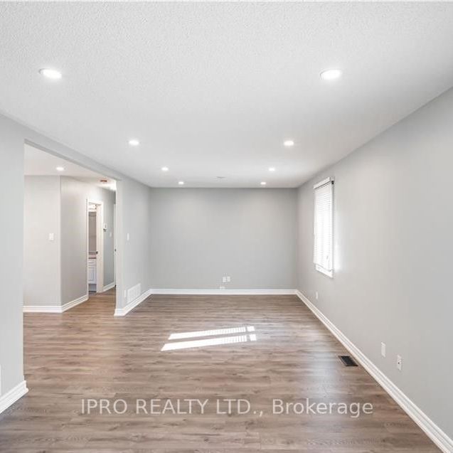 For Lease - 19 Loon Avenue, Barrie, Ontario - Photo 1