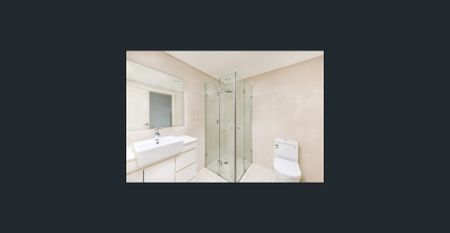 Oversized Chic apartment in Central Dee Why - Photo 4