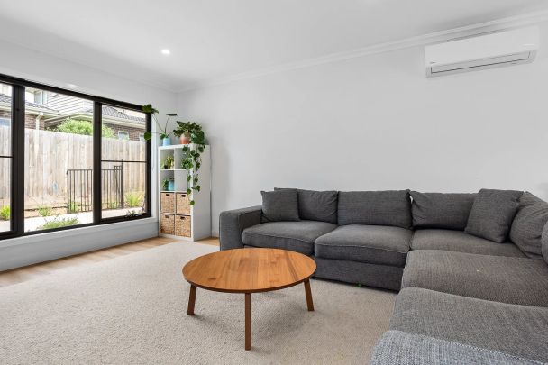 Unit 2/25 Belmont Road West, Croydon South. - Photo 1