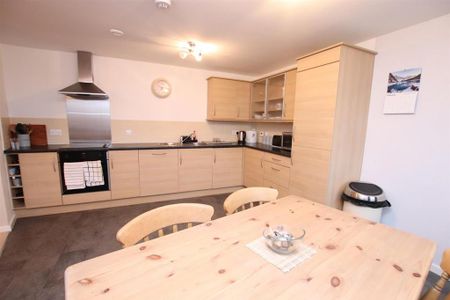 2 bedroom apartment to rent - Photo 5