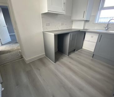 Birmingham Road, Rowley Regis - Photo 4