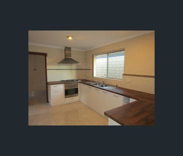 15A Kardinya Road, Kardinya, WA 6163 - Photo 4
