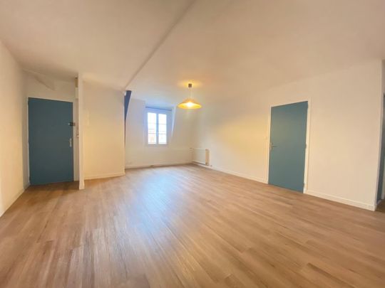 Location Appartement 3 pièces 114m² SAUMUR 49400 - Photo 1