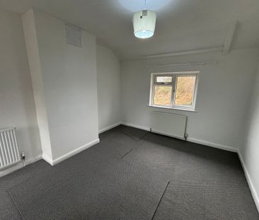 2 Bed - 107 Wykebeck Avenue, Leeds - LS9 0JG - Professional - Photo 2