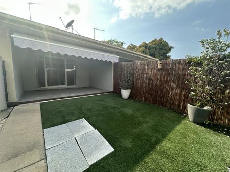 Modern unit in secure gated complex - Photo 2