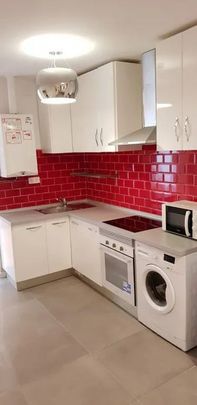 Paseo de Perales, Madrid, Community of Madrid 28011 - Photo 1