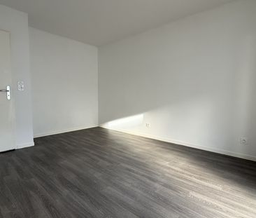 appartement T2 de 53 m2 , comprenant une terrasse de 16m2 et un sta... - Photo 4