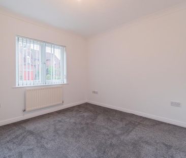 2 bedroom semi-detached house to rent - Photo 3