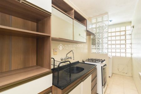 Apartamento com 2 quartos e 128m² para alugar em Medianeira, Porto Alegre. - Foto 4