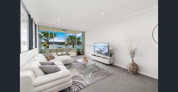 Waterfront Serenity - Photo 1