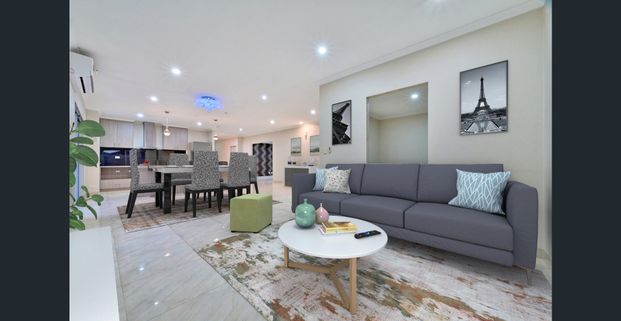 READY TO MOVE IN - AVAILABLE IN CARRAMAR - Photo 1