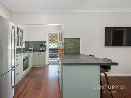 Choose Your Ideal Coastal Escape! 5 or 5a Diamond Head Drive, Sandy Beach NSW 2456 - Photo 3