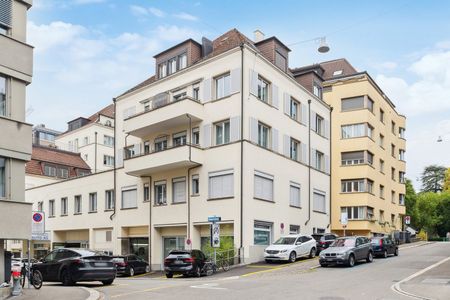 "Top-Lage beim Bahnhof Stadelhofen und in Seenähe" - Photo 5